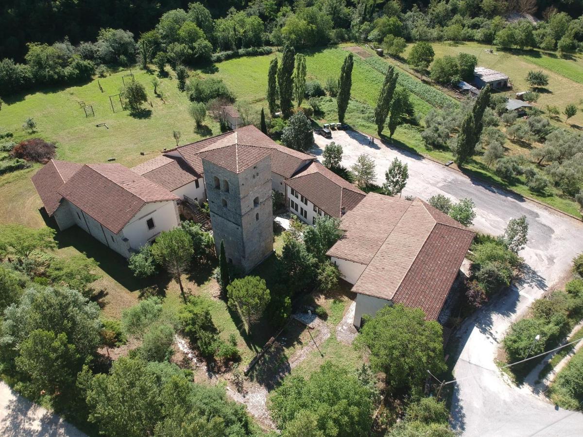 Abbazia Ss. Quirico E Giulitta Otel Micigliano Dış mekan fotoğraf