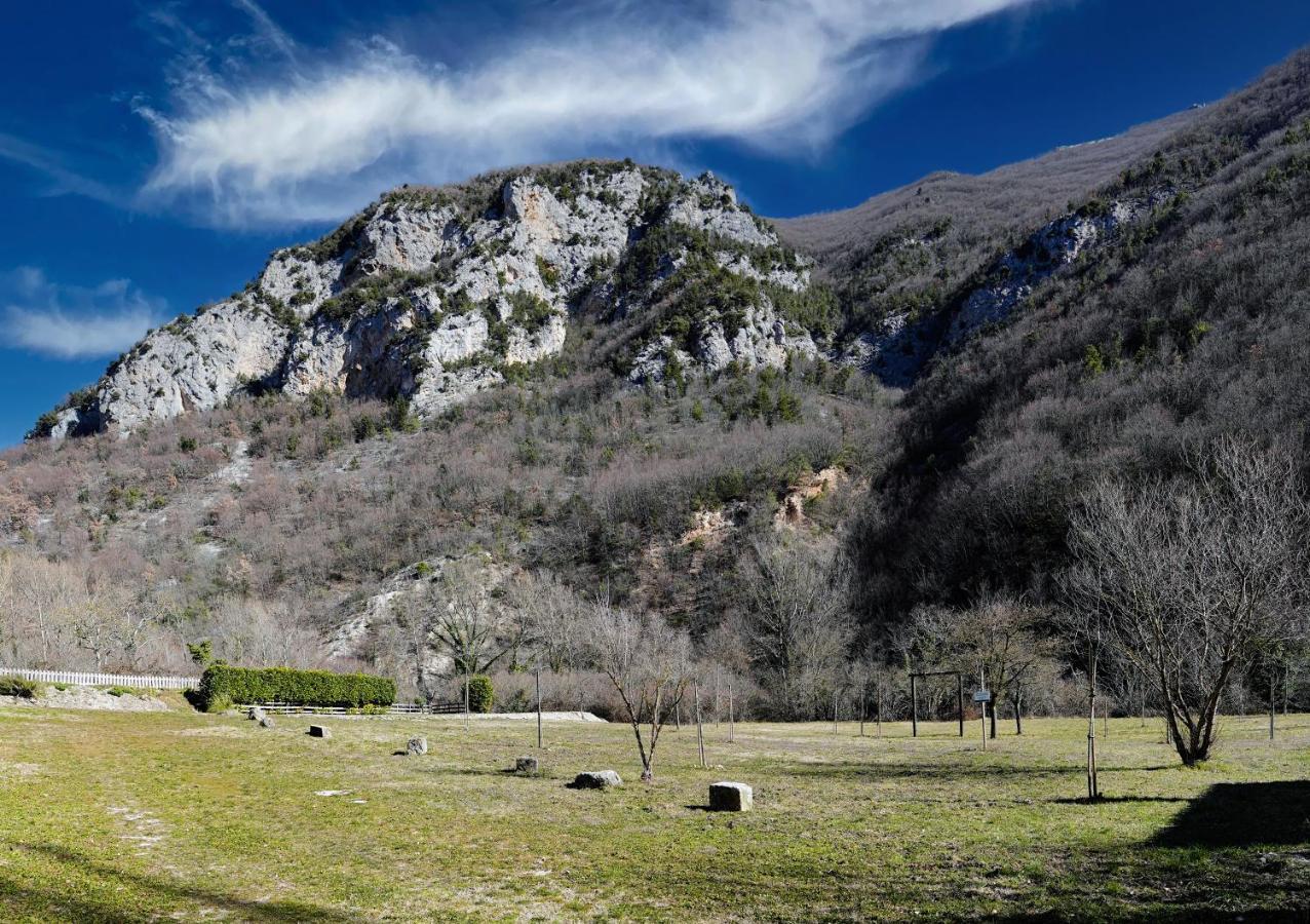 Abbazia Ss. Quirico E Giulitta Otel Micigliano Dış mekan fotoğraf