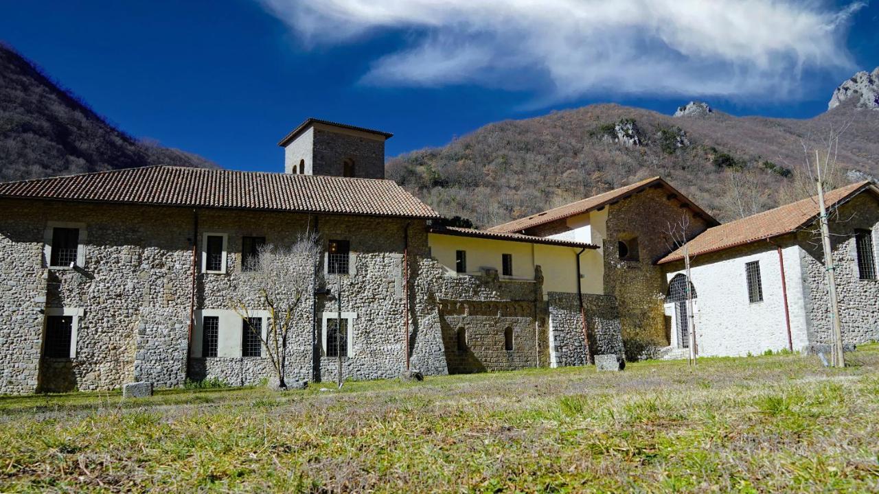 Abbazia Ss. Quirico E Giulitta Otel Micigliano Dış mekan fotoğraf