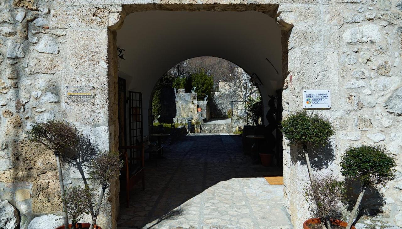 Abbazia Ss. Quirico E Giulitta Otel Micigliano Dış mekan fotoğraf