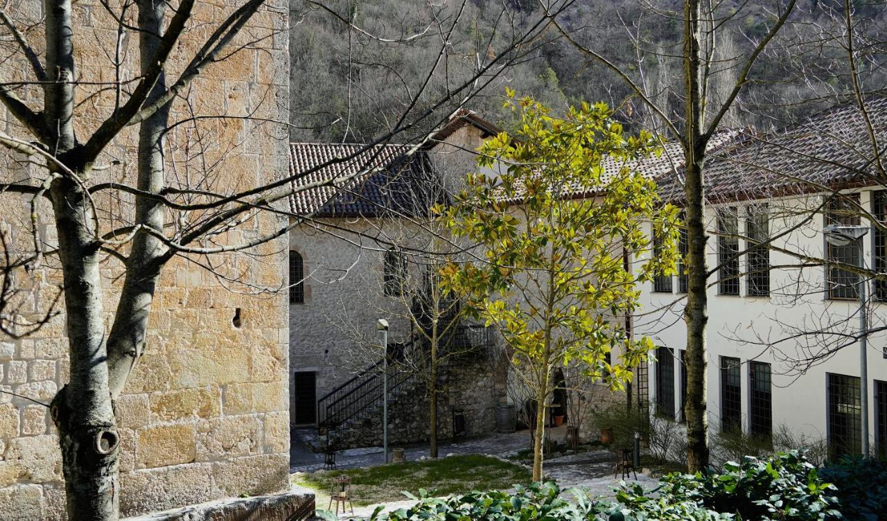 Abbazia Ss. Quirico E Giulitta Otel Micigliano Dış mekan fotoğraf